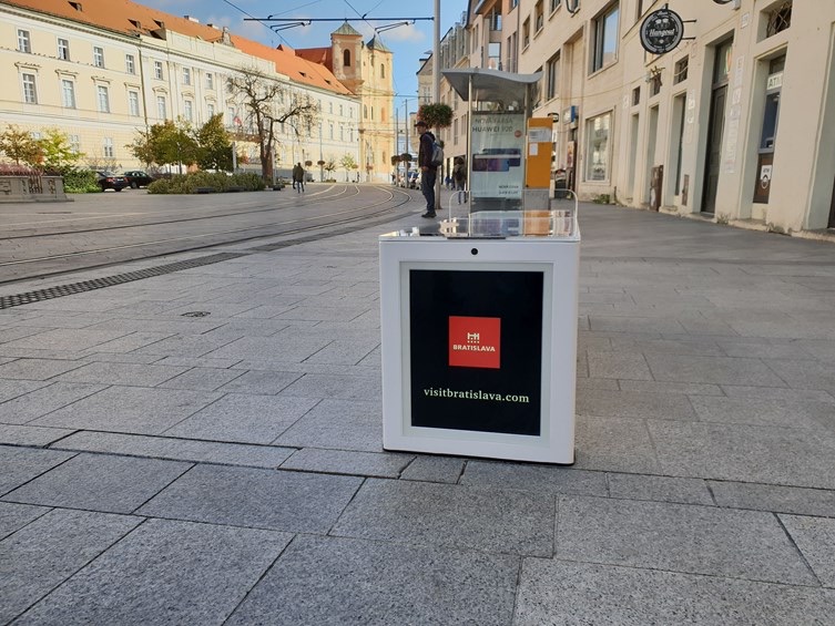 Smart lavička Bratislava 